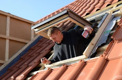 Pose de fenêtres de toit Velux à Vaulry